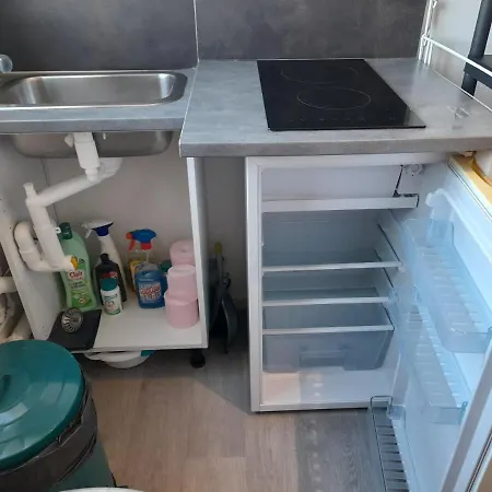Chambre De Bonne 8m2 10 Minutes A Pied De La Gare Saint-roch * Montpellier